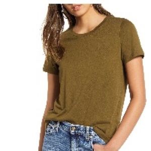 Olive green t shirt - like new